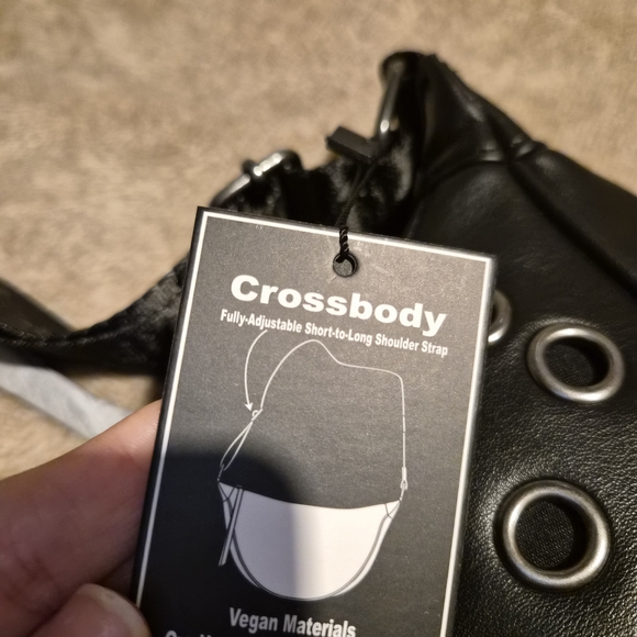 Ed Hardy Black Eyelet Shoulder Bag - Picture 3 of 5